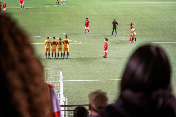 于毫厘之间 于毫厘之间